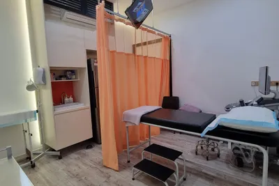 The treatment room at Remedine Clinic