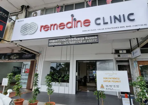 Remedine Clinic shopfront and entrance on Persiaran Zaaba
