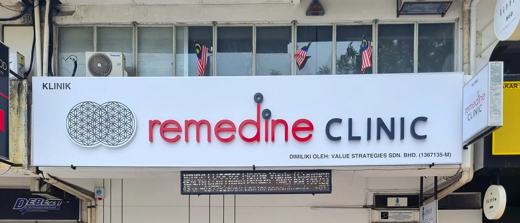 Remedine Clinic TTDI storefront on Persiaran Zaaba in daylight